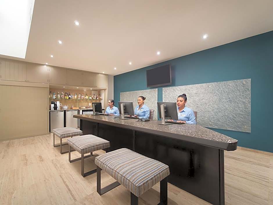 El Cid Castilla Beach