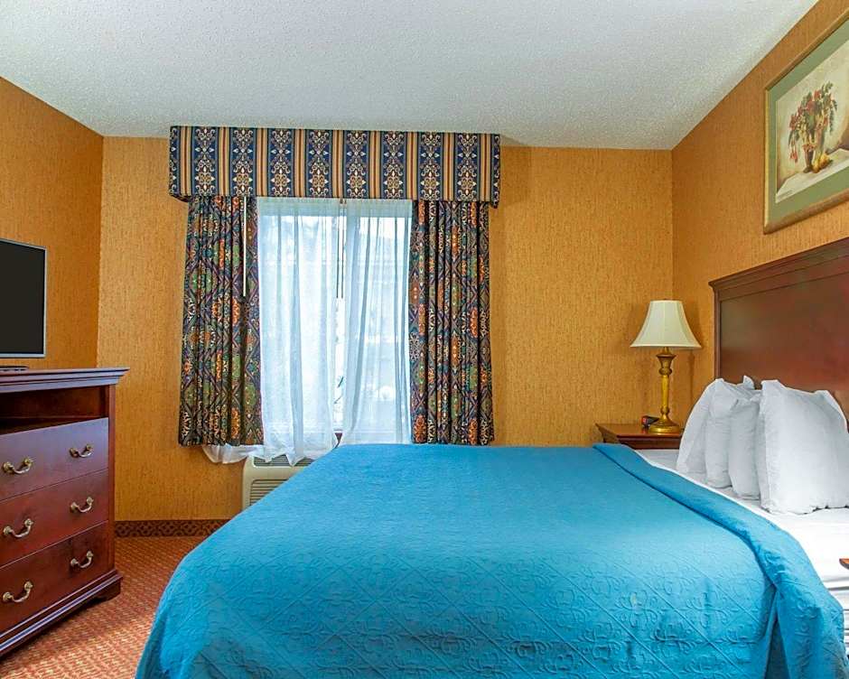 Quality Inn & Suites