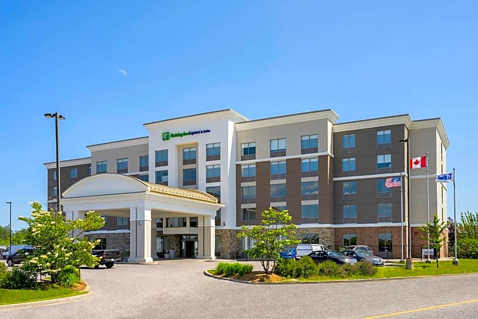 Holiday Inn Express Hotel & Suites North Bay By IHG