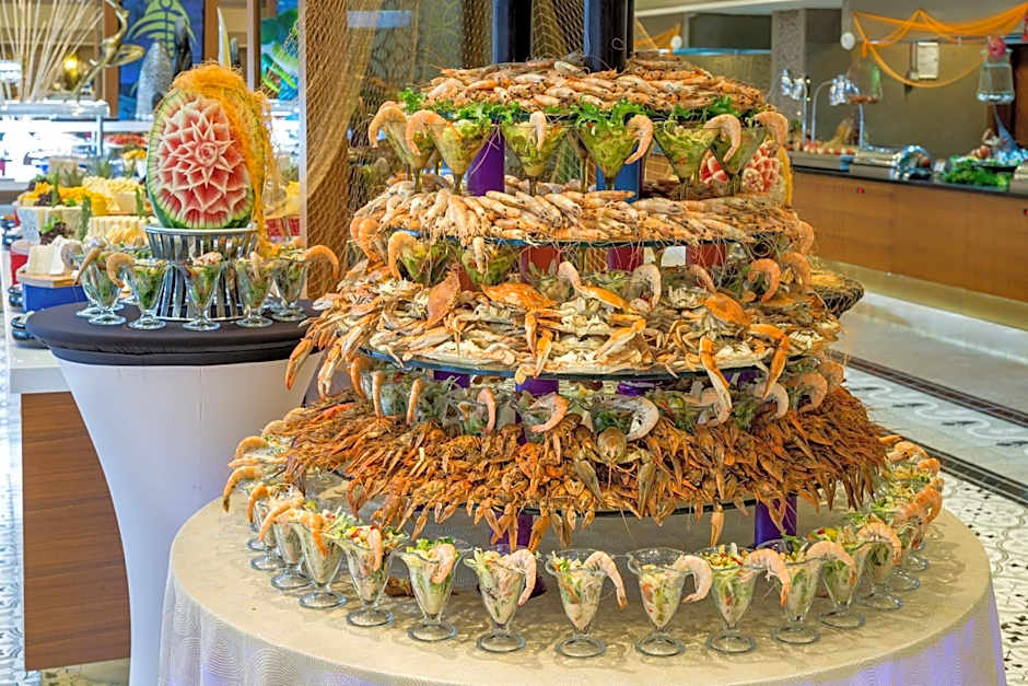 Royal Holiday Palace