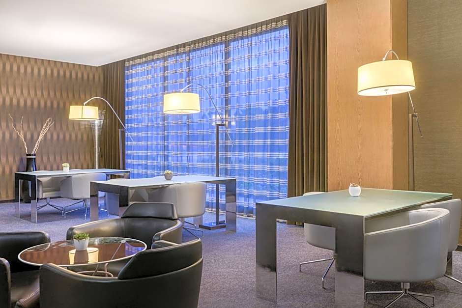 AC Hotel by Marriott Brescia