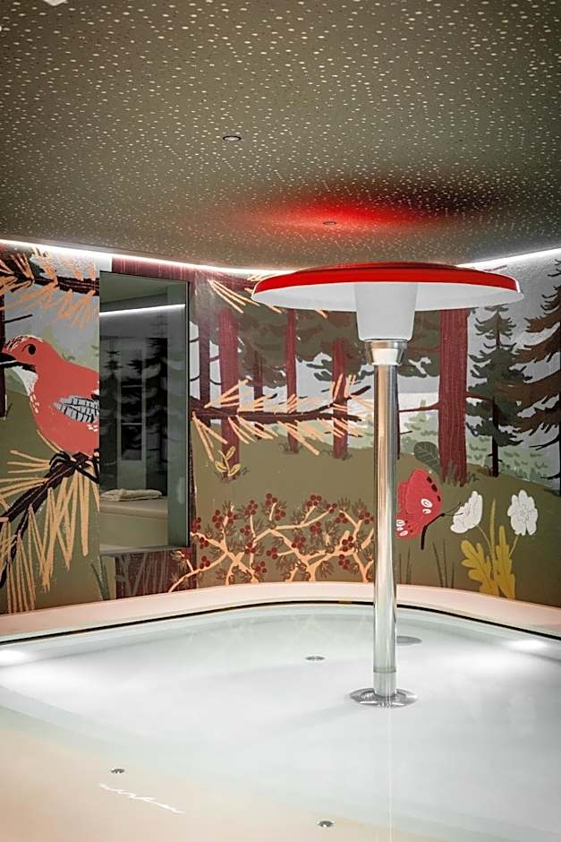 The Oswald Grand Hotel