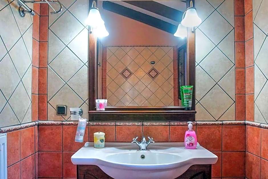 VILLA JUDI SLEEP 10, bedrooms 5, swimming pool