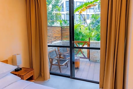 Signature Deluxe Room
