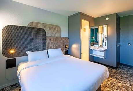 B&B HOTEL Calais Terminal Cité Europe 2 étoiles