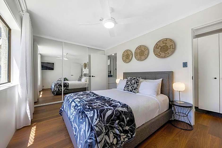 Kalua Holiday Apartments