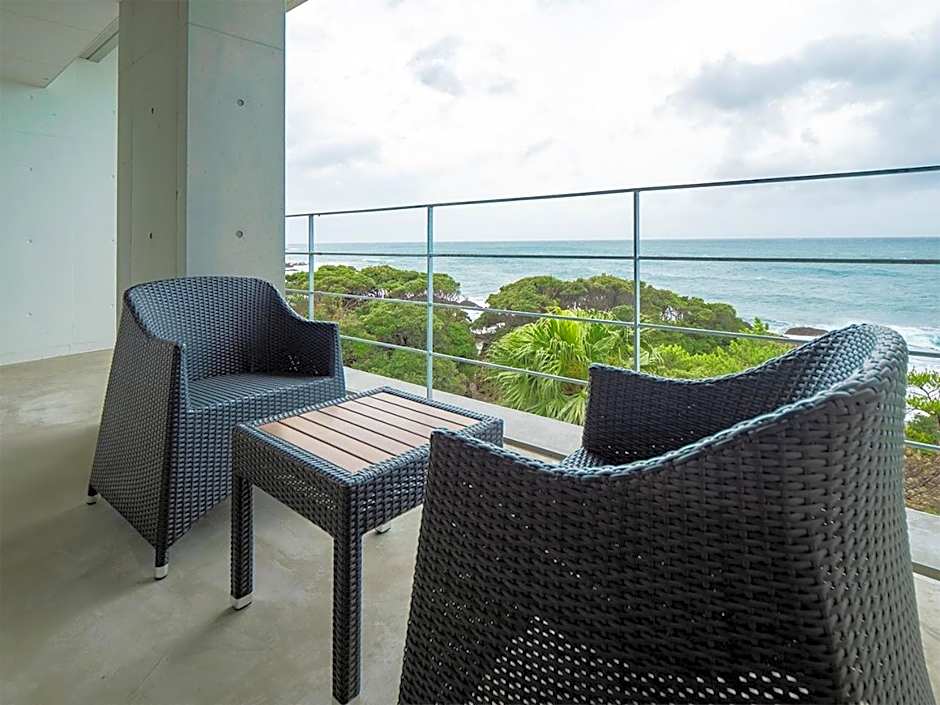 THE HOTEL YAKUSHIMA ocean & forest