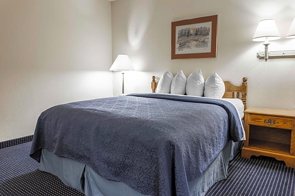 Quality Inn & Suites Goldendale