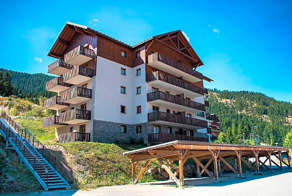 Les Gentianes by Actisource