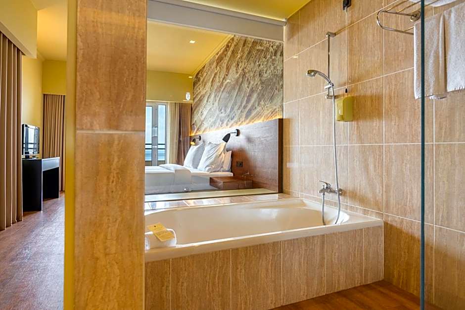 Calheta Beach - All-inclusive - Savoy Signature