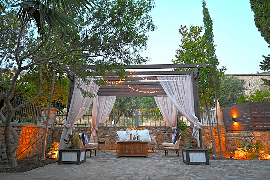 Petrino Villa Ianthe