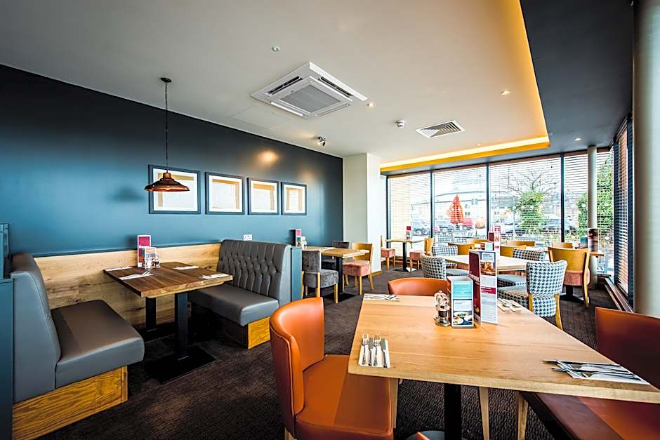 Premier Inn Dundee Centre