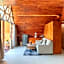 Svargan Lakeside Glamping