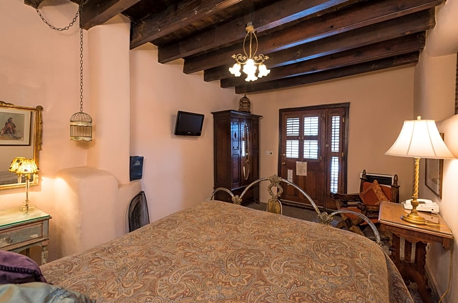 The Historic Taos Inn