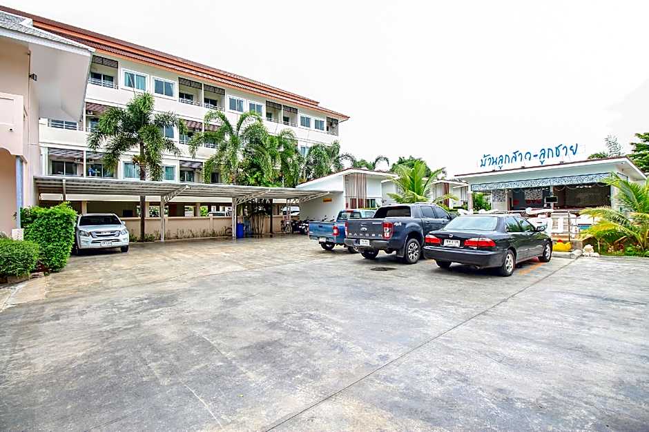 Baanloksouylokchay Hotel