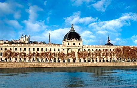 Intercontinental Lyon Hotel Dieu By IHG