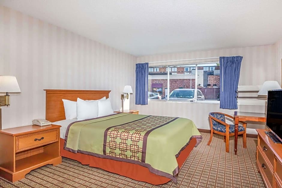 Days Inn by Wyndham Albany SUNY
