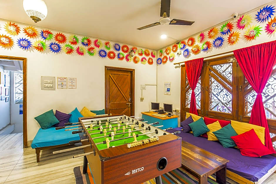 goSTOPS Lite Varanasi