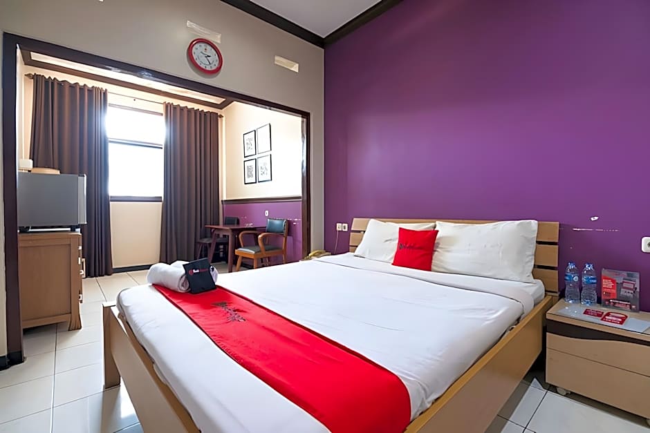 RedDoorz @ Urip Sumoharjo