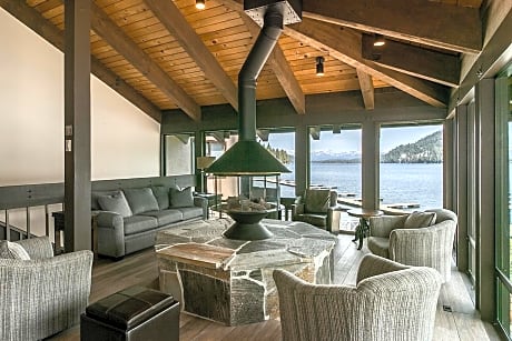 Donner Lake Village