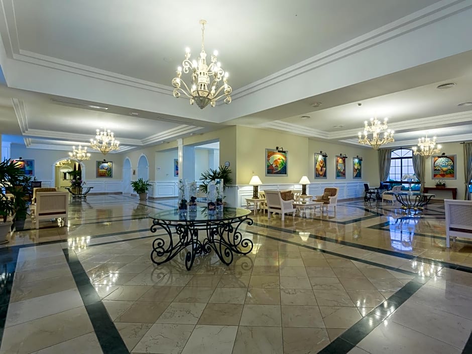 Bahia Principe Grand Cayacoa