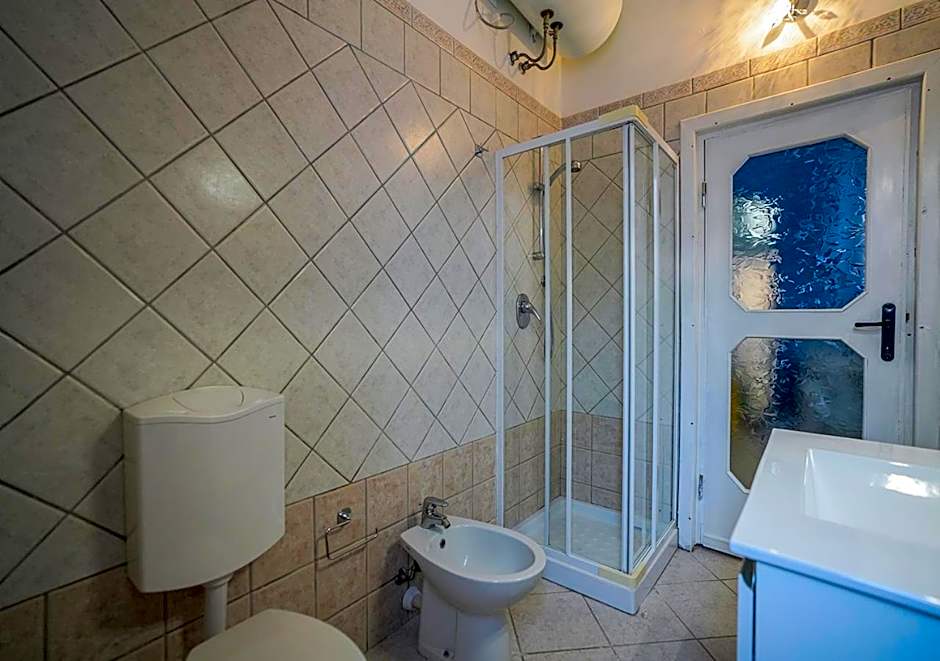 Pgs Immobiliare srls Duilio 01 Moderno trilocale in centro storico La Maddalena