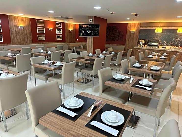 Quarto plus no Linhares Design Hotel ES