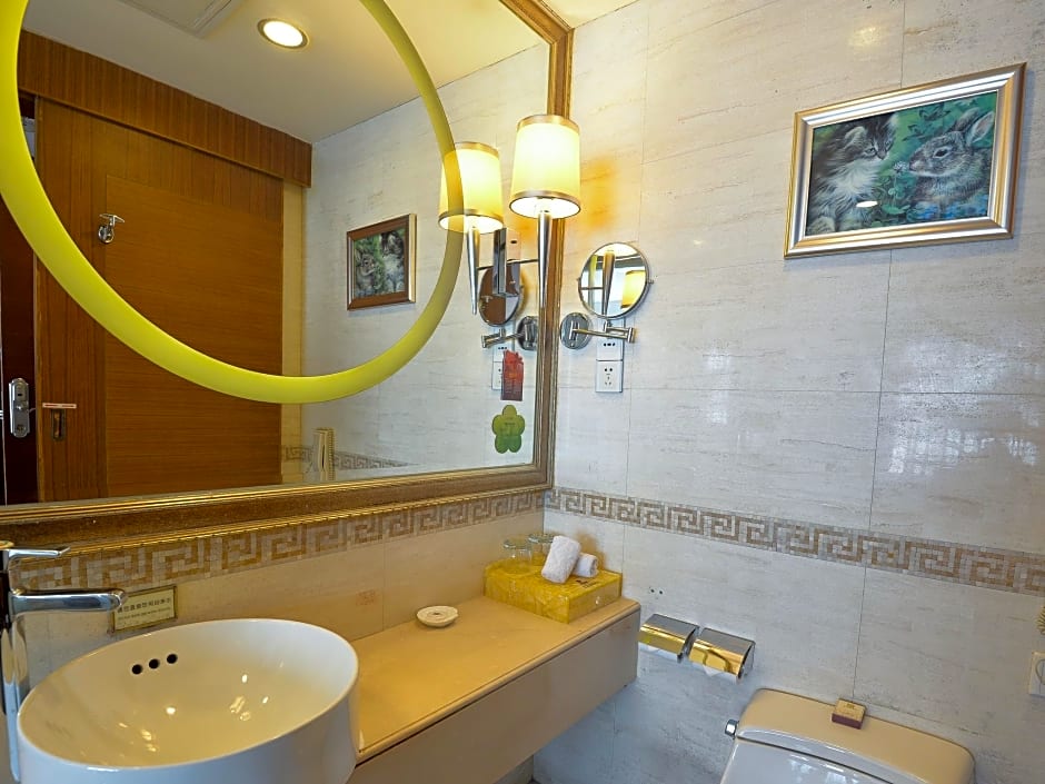 Vili International Hotel