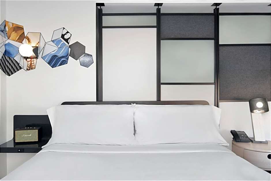 Photo 1 of 8 of 1 King Bed Guestroom