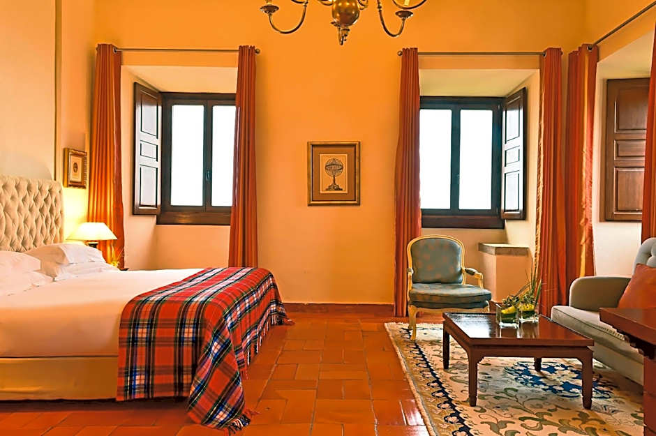 Pousada Castelo de Palmela - Historic Hotel