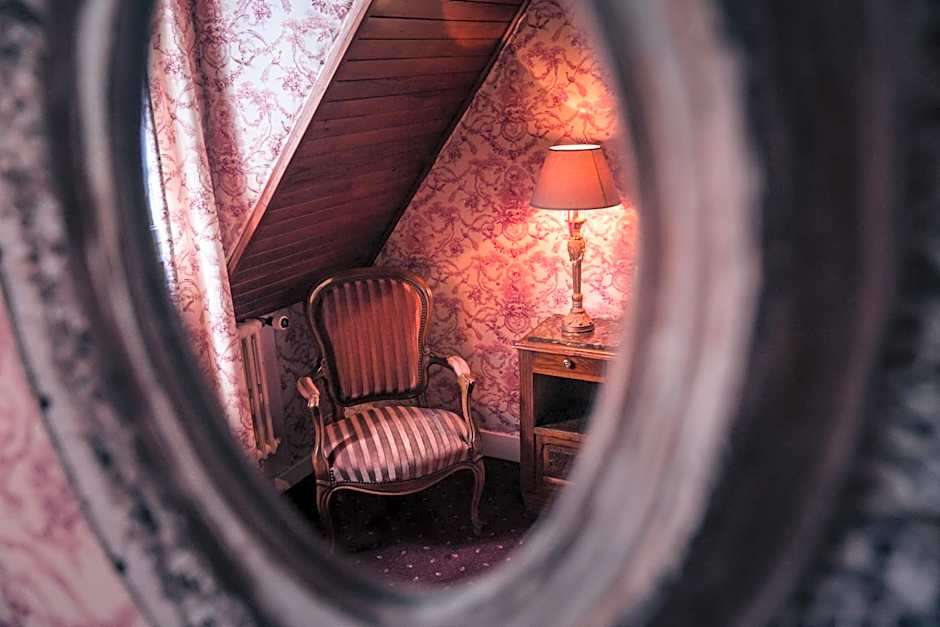 Hotel des Deux Clefs