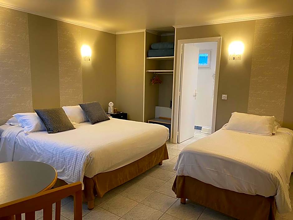 Contact hôtel - Hôtel Les Bleuets & SPA