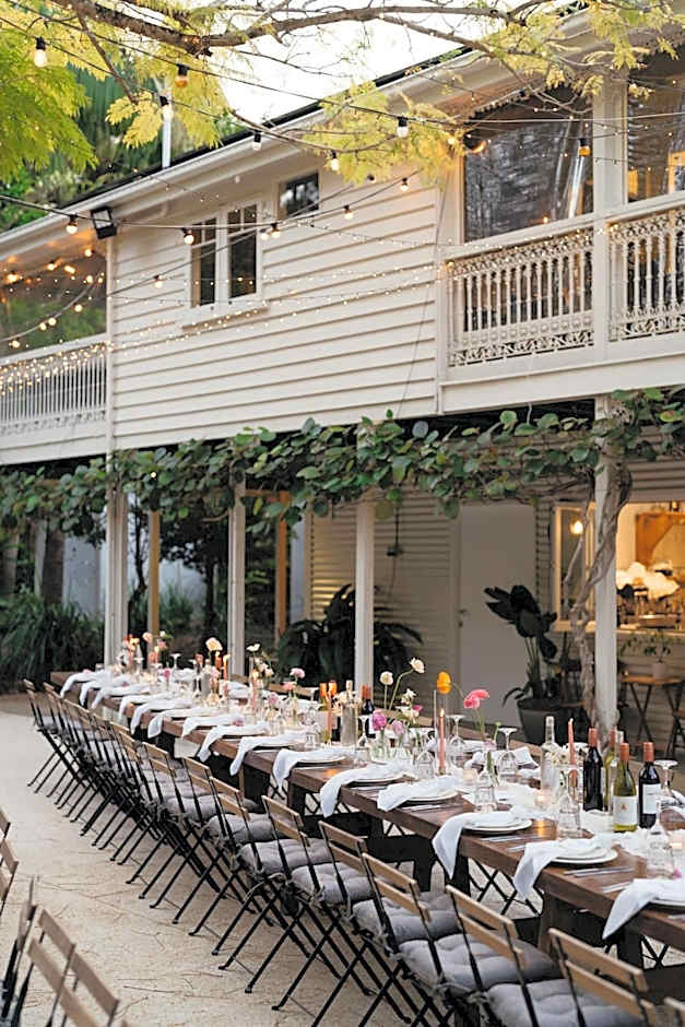Mavis's Cabins @ Mt Warning