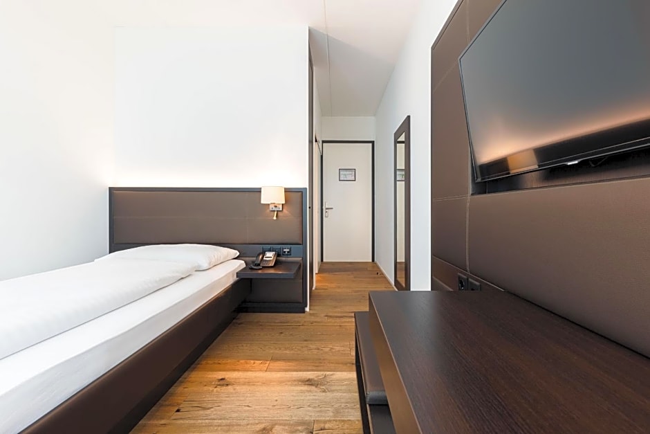Hotel kommod