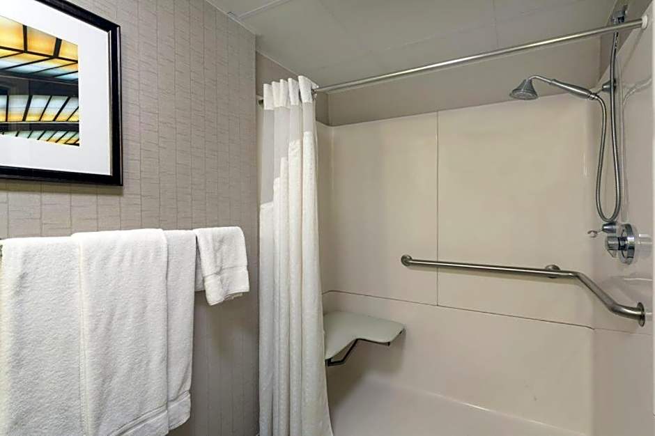 Holiday Inn Express Wilkesboro By IHG