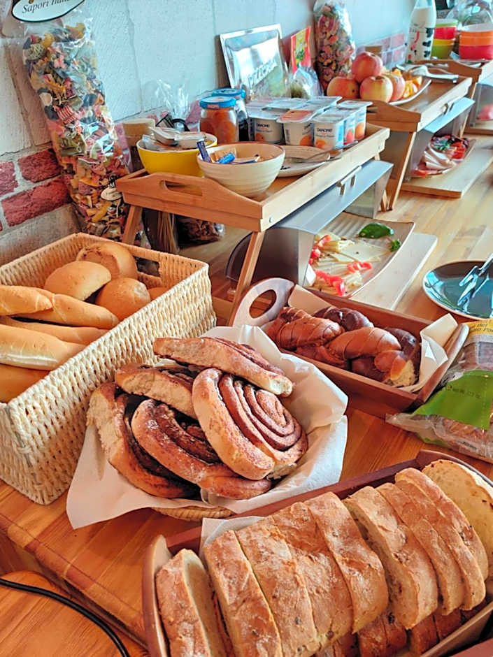 Platan Garden Rooms & Restaurant