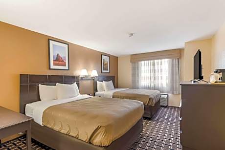 Queen Room with Two Queen Beds - Accessible/Non-Smoking