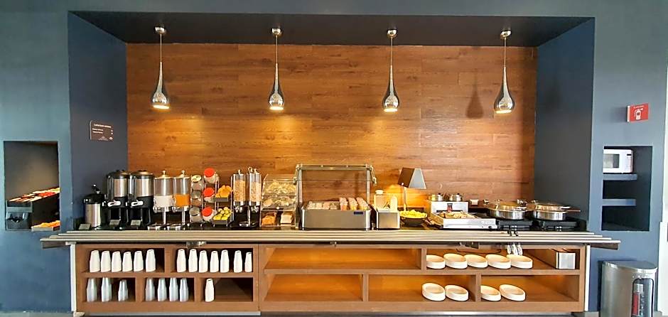 Microtel Inn & Suites by Wyndham San Luis Potosi