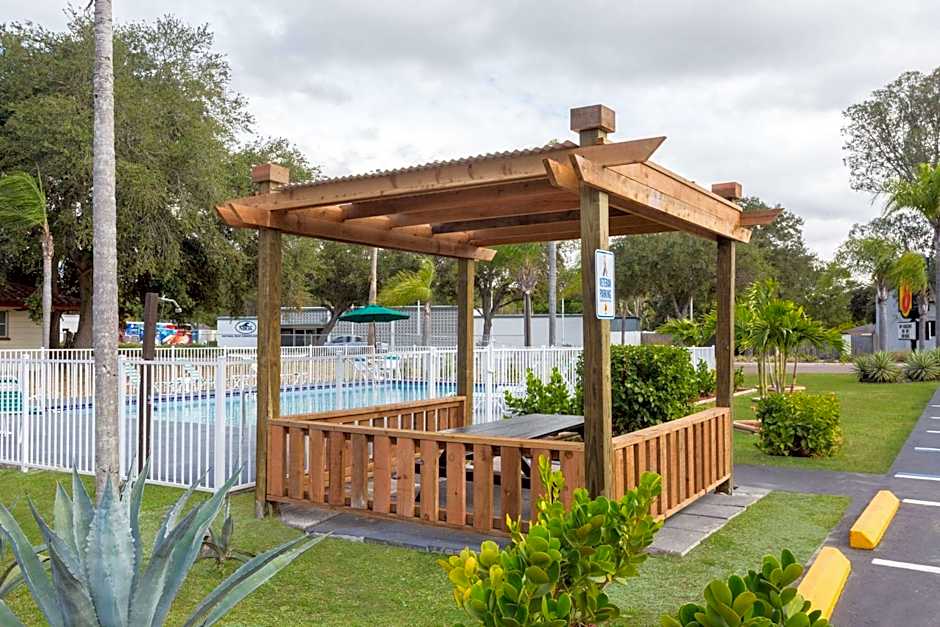 Super 8 by Wyndham Sarasota Near Siesta Key