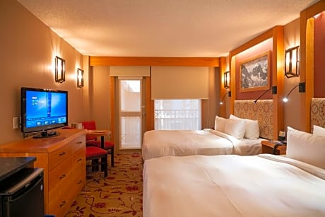 Standard Queen Room with Two Queen Beds