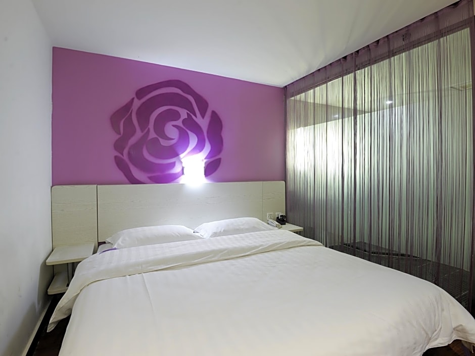 V8 Hotel Xi Cun Branch