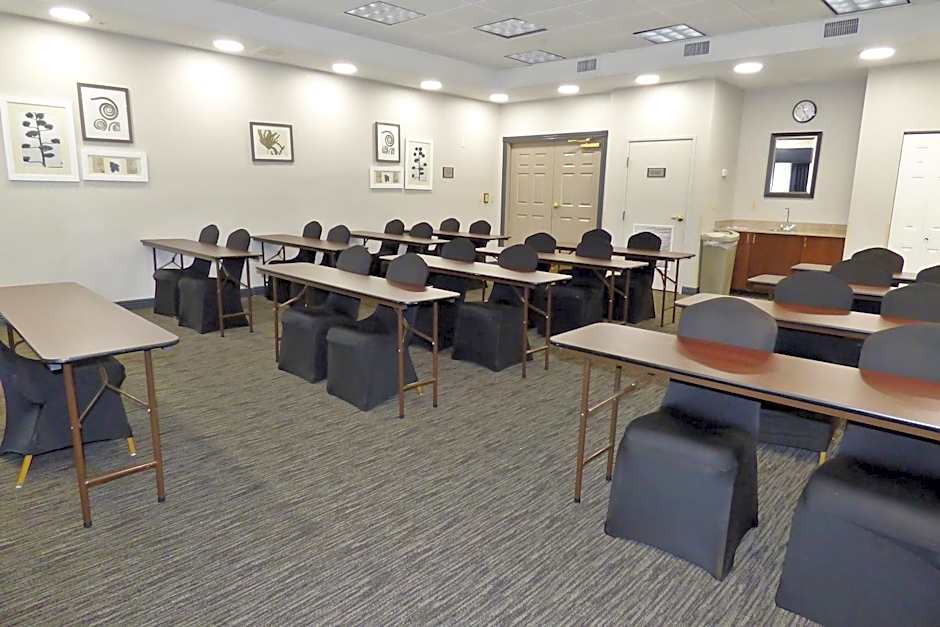 Country Inn & Suites by Radisson, Tampa/Brandon, FL