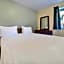 GO2 Gloucester Hotel by OYO