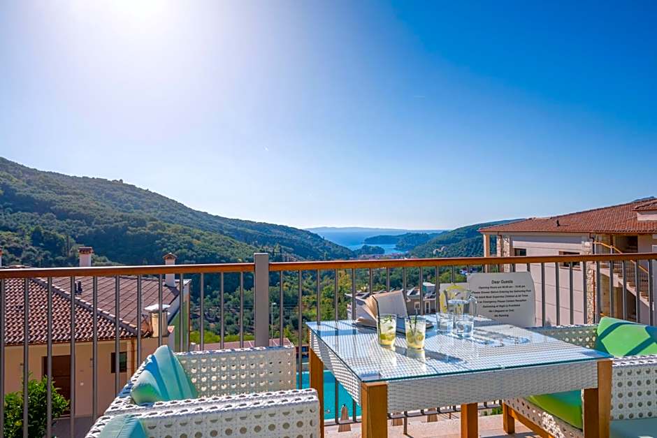 Salvator Villas & Spa Hotel