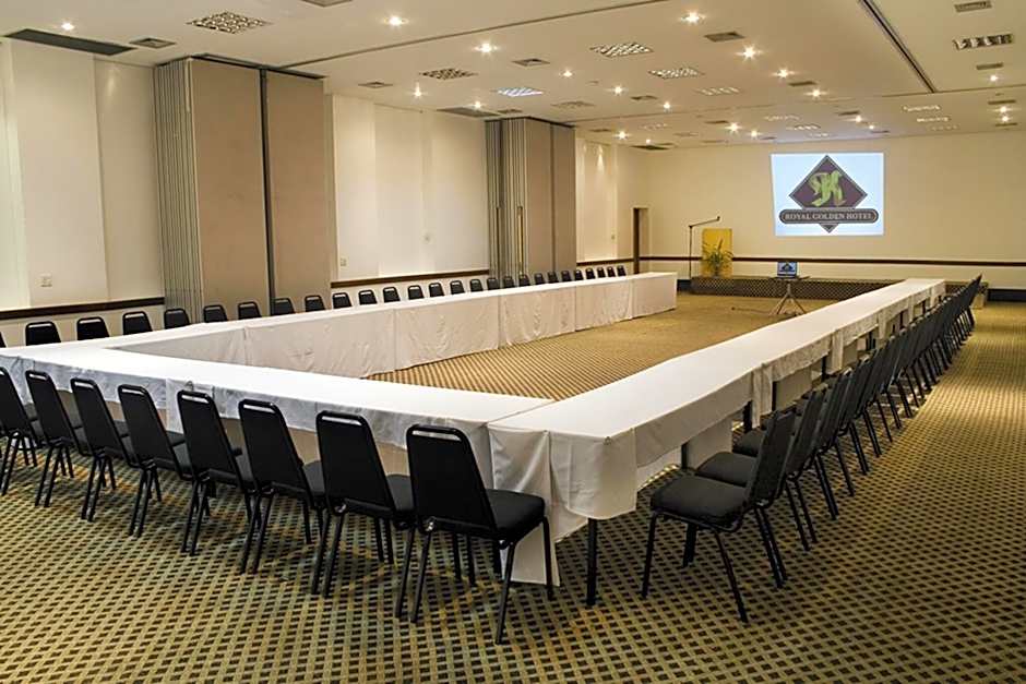 Royal Golden Savassi