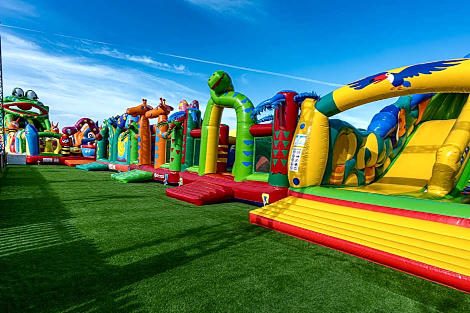 Caretta Paradise Resort & WaterPark