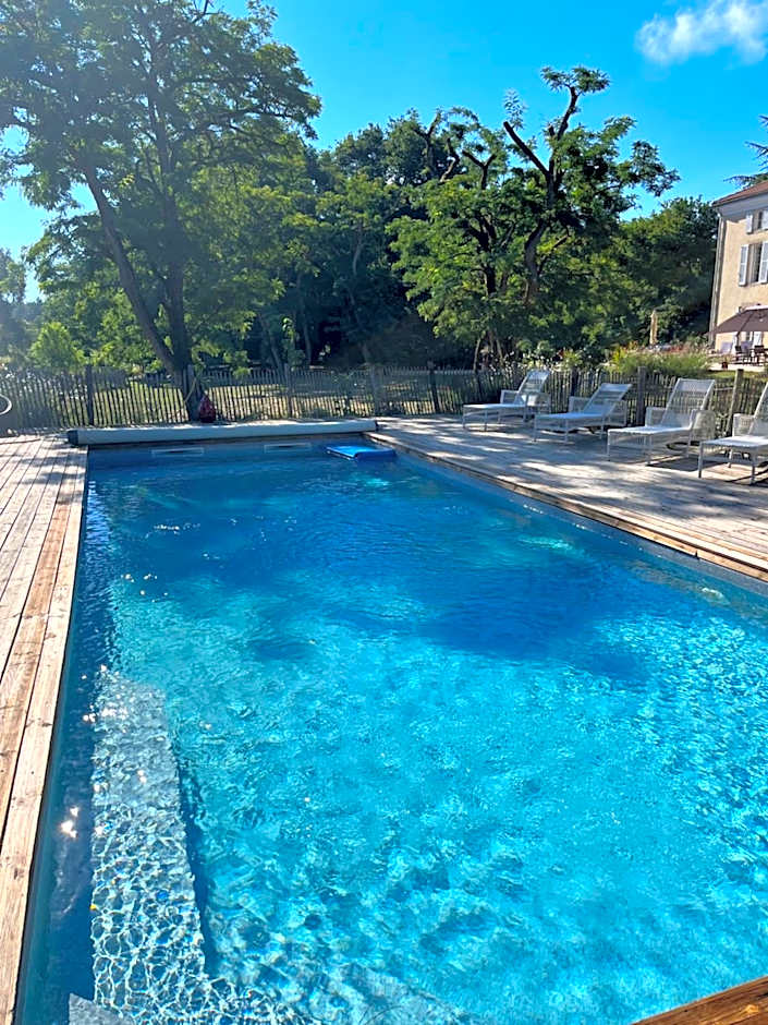 Lou Castet de Lussolle - Chambres d'hôtes