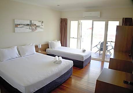 King or Twin Room with Balcony