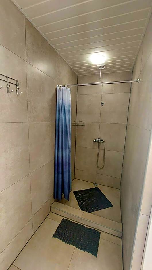 Happy Hostel