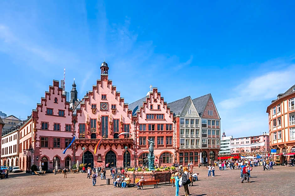 Grand Hotel Downtown